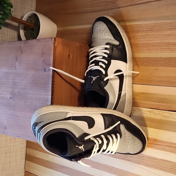 Nike Air Jordan 1, Shadow, Low, Gray White Black, Sneakers - Picture 3 of 4